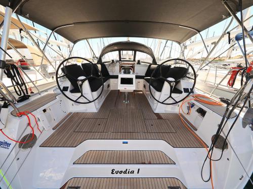 Yacht Bavaria 46 Cruiser chartern in Biograd na Moru