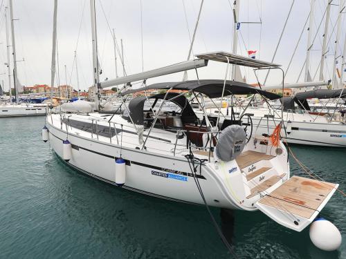 Segelyacht Bavaria 46 Cruiser chartern in Biograd na Moru