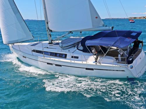 Yacht Bavaria 46 Cruiser available for charter in Marmaris