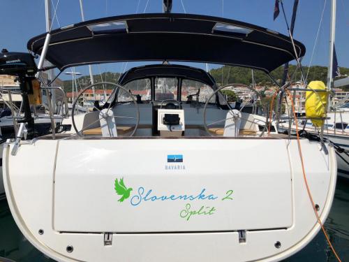 Yacht Bavaria 46 Cruiser chartern in Split