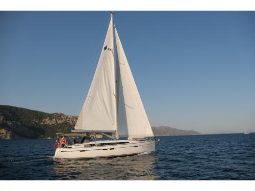 Sailing yacht Bavaria 46 Cruiser for rent in Marmaris