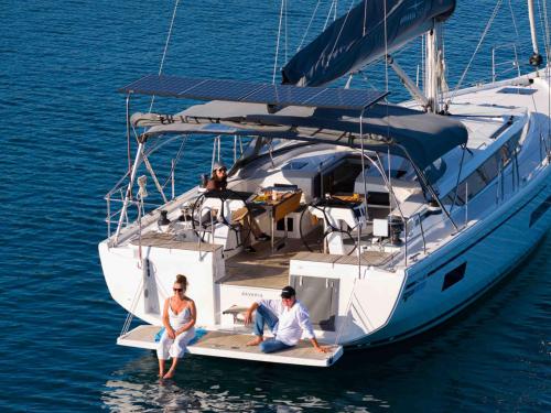 Segelyacht Bavaria 46 Cruiser chartern in Sibenik