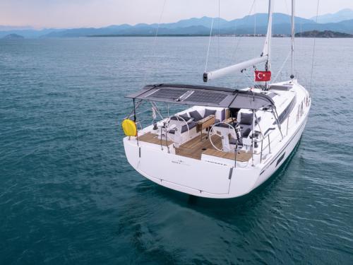 Yacht Bavaria 46 Cruiser available for charter in Fethiye