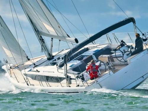 Yacht Bavaria 46 Cruiser available for charter in Pula