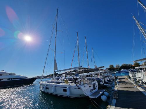 Segelboot Bavaria 46 Cruiser Yachtcharter in Zadar