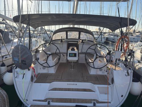 Segelyacht Bavaria 46 Cruiser Yachtcharter in Jezera