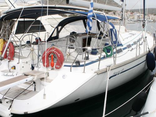 Sailing yacht Bavaria 49 for rent in Athens