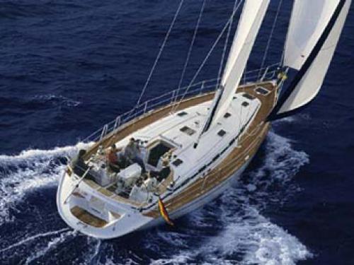 Sailing boat Bavaria 49 for hire in Marina Hramina