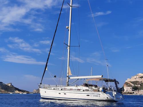 Segelyacht Bavaria 50 Cruiser chartern in Marina di Montenero