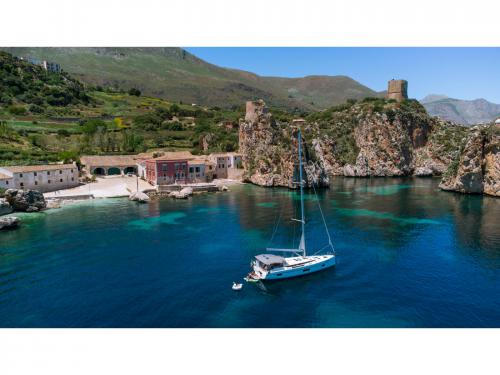Segelyacht Bavaria 50 Cruiser chartern in Castellammare del Golfo