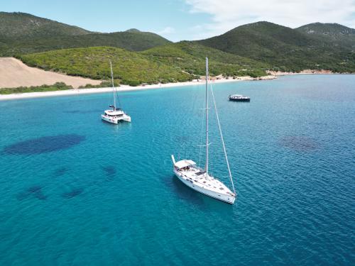 Sailing yacht Bavaria 50 Cruiser for charter in Vonitsa