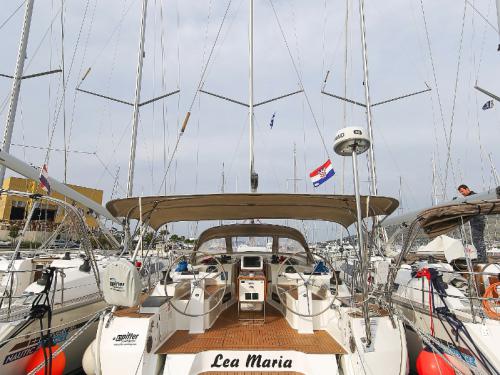 Segelyacht Bavaria 50 Cruiser chartern in Jezera