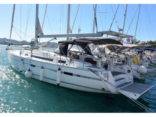 Yacht Bavaria 50 Cruiser for rent in Castiglione della Pescaia