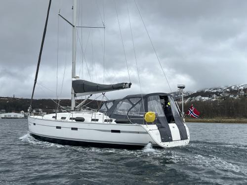 Sailing yacht Bavaria 50 Cruiser for rent in Tromso