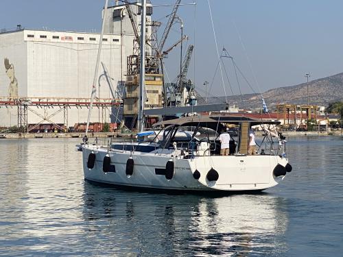 Yacht Bavaria 50 Cruiser available for charter in Volos