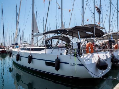 Segelboot Bavaria 50 Cruiser chartern in Marina Alimos Kalamaki
