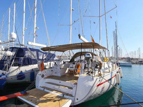 Sailing boat Bavaria 51 Cruiser available for charter in Jezera