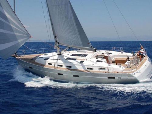 Sailing yacht Bavaria 51 Cruiser available for charter in Alimos Marina Kalamaki