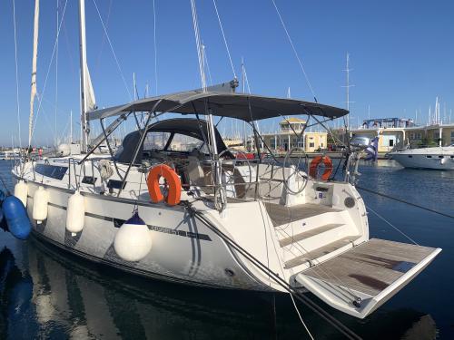 Segelyacht Bavaria 51 Cruiser Yachtcharter in Olympic Marine