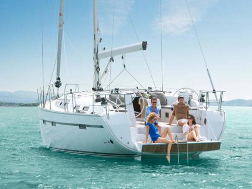 Sailboat Bavaria 51 Cruiser available for charter in Marina Mallorca Nautica