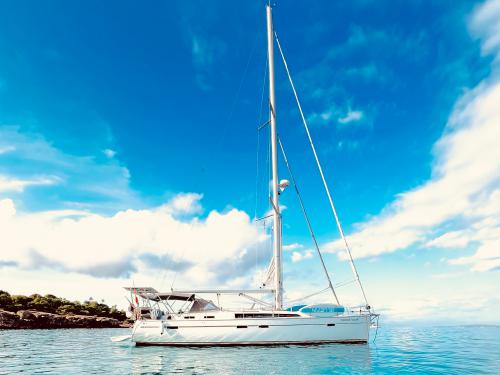 Yacht Bavaria 51 Cruiser for hire in Marina Port de Pollenca