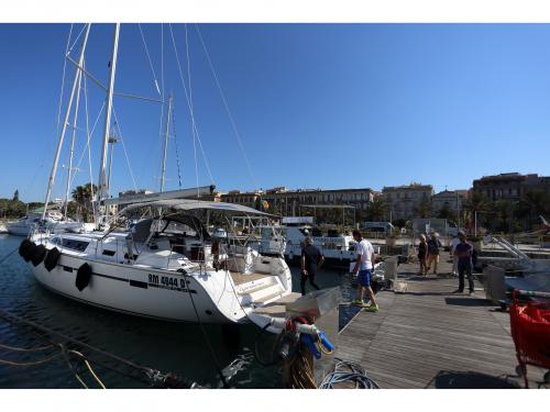 Sailing yacht Bavaria 51 Cruiser available for charter in Marina dell Isola