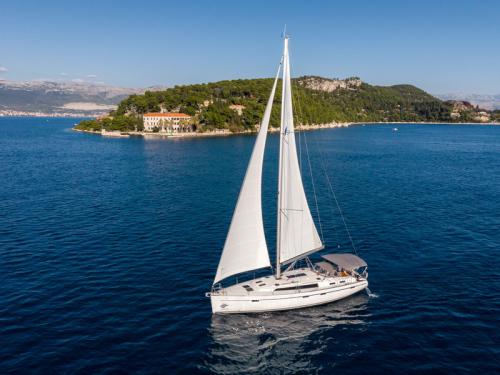 Segelboot Bavaria 51 Cruiser chartern in ACI Marina Split