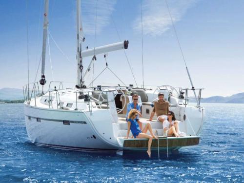 Yacht Bavaria 51 Cruiser for rent in Athens