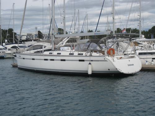 Yacht Bavaria 55 Cruiser for hire in Lidingoe