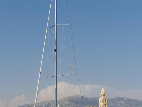 Yacht Bavaria Cruiser 40 S for rent in Split