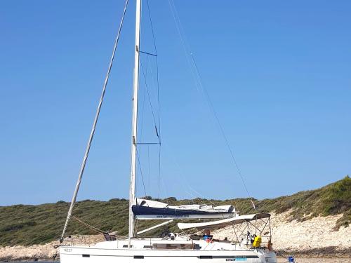 Sailing boat Bavaria Cruiser 40 S for charter in ACI Marina Split