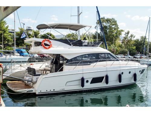 Sailing boat Bavaria Virtess 420 Fly available for charter in Rhodes city