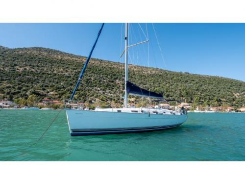 Yacht Beneteau 43 chartern in Vlicho
