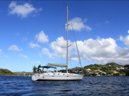 Segelyacht Beneteau 50 chartern in Ribishi