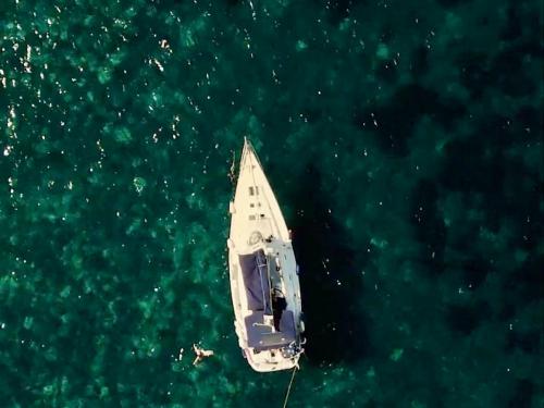 Sailing yacht Beneteau 50 for charter in Messina