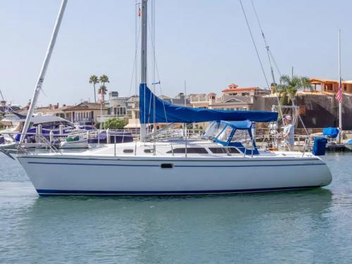 Segelboot Catalina 32 chartern in Haven Harbour Marina Segelboot Catalina 32 chartern in Haven Harbour Marina