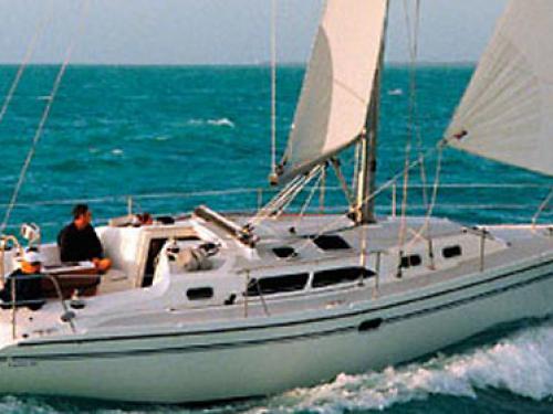 Segelyacht Catalina 350 Yachtcharter in Saint Petersburg