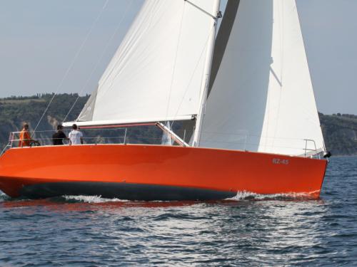 Sailing yacht Cobra 41 for hire in Trogir