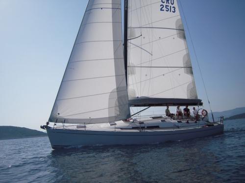 Sailboat Comet 45 Sport for hire in Split