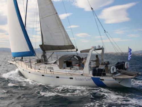 Fully crewed sailing yacht for charter in Athens