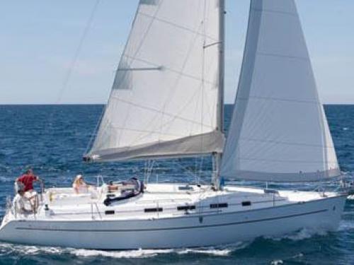 Yacht Cyclades 39.3 - Sailboat Charter Volos