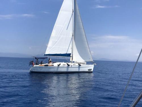 Sailboat Cyclades 43 for rent in Lefkas