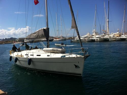 Yacht Cyclades 43 available for charter in Bodrum