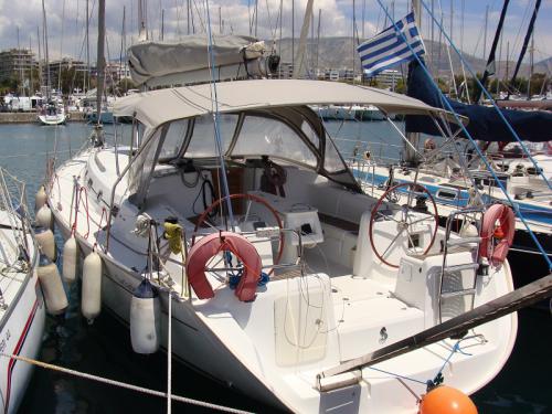 Yacht Cyclades 43.4 for rent in Nafplion
