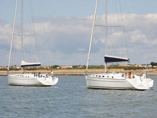 Segelboot Cyclades 43.4 chartern in Mandraki Marina