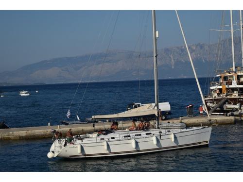 Sailing boat Cyclades 50.5 for rent in Kerkira Marina