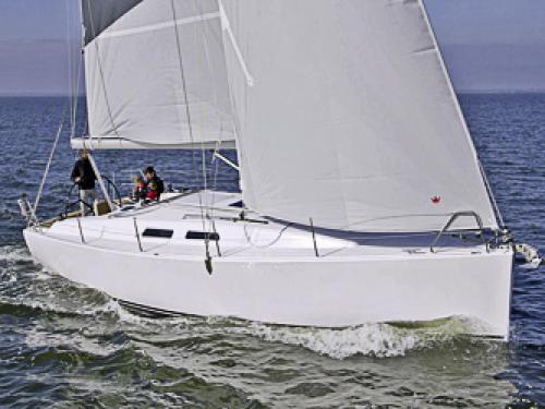 Yacht Dehler Varianta 37 for rent in Rostock