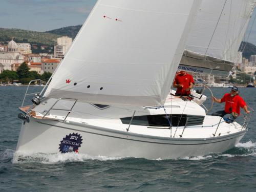 Sailing yacht Delphia 31 for rent in Marina Mandalina