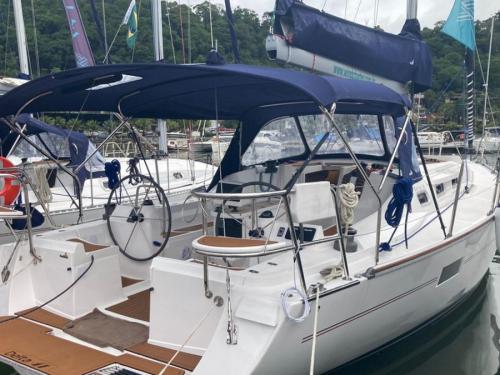 Segelyacht Delta 41 Yachtcharter in Paraty