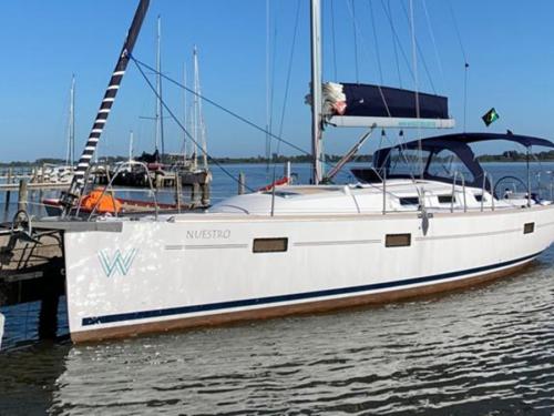 Segelyacht Delta 41 Yachtcharter in Paraty